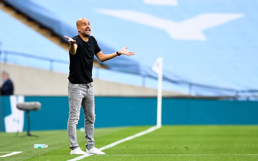 Pep Guardiola aime parler aux sièges