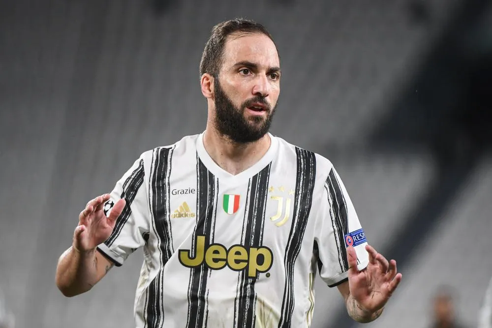 Pirlo : «<span style="font-size:50%">&nbsp;</span>Higuaín va quitter la Juventus<span style="font-size:50%">&nbsp;</span>»