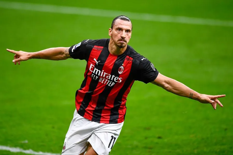 Zlatan : «<span style="font-size:50%">&nbsp;</span>Si j&rsquo;avais vingt ans, j&rsquo;aurais marqué quatre buts<span style="font-size:50%">&nbsp;</span>»