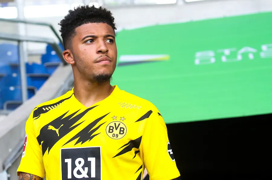 Jadon Sancho justifie ses retards par des problèmes de sommeil