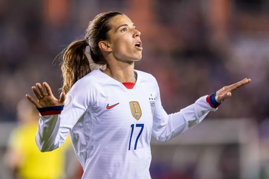 Tobin Heath rallie Manchester United