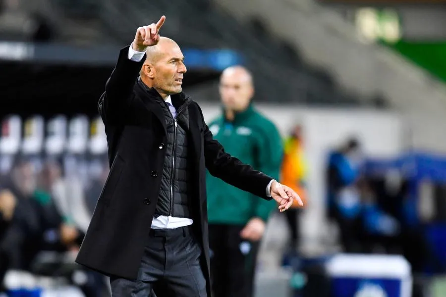 Zidane éteint la polémique Benzema-Vinicius