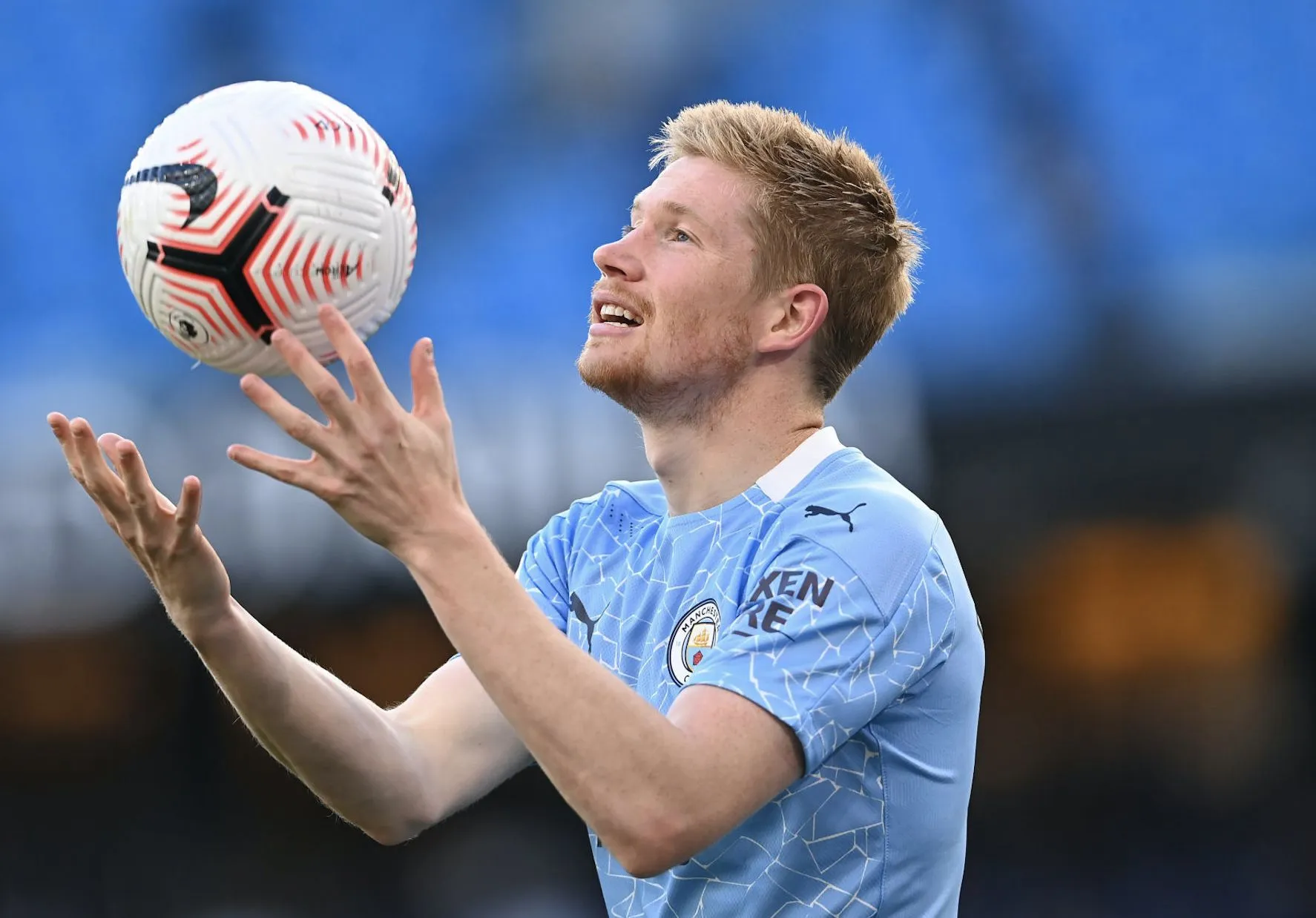 Kevin De Bruyne «<span style="font-size:50%">&nbsp;</span>meilleur joueur collectif de tous les temps<span style="font-size:50%">&nbsp;</span>» ?