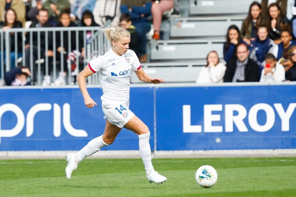 Ada Hegerberg a l&rsquo;impression de perdre son «<span style="font-size:50%">&nbsp;</span>identité de footballeuse<span style="font-size:50%">&nbsp;</span>»