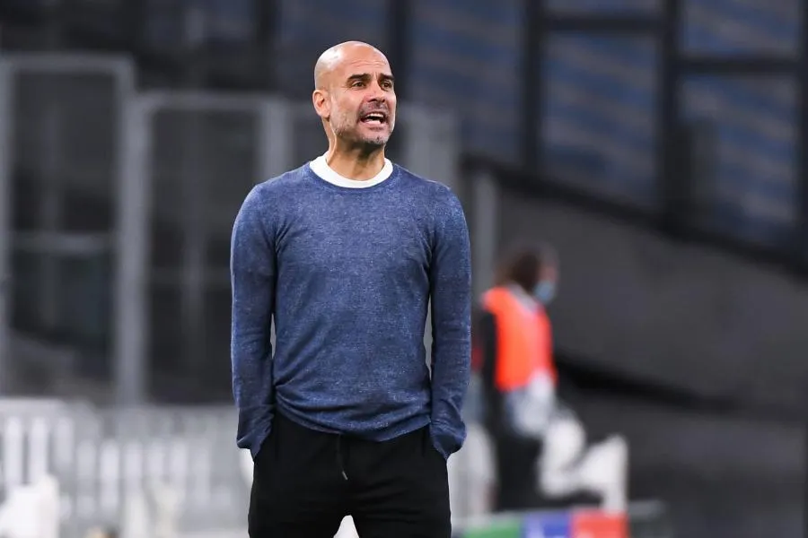 Guardiola rempile avec Manchester City jusqu&rsquo;en 2023