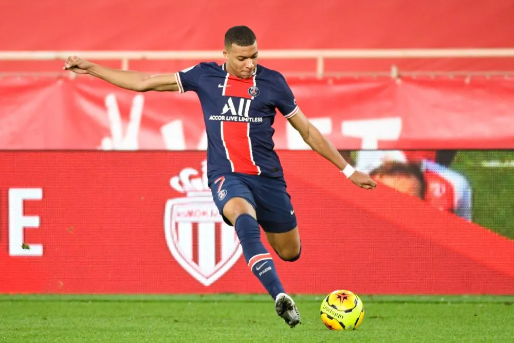 Mbappé dans la course au titre de joueur du siècle