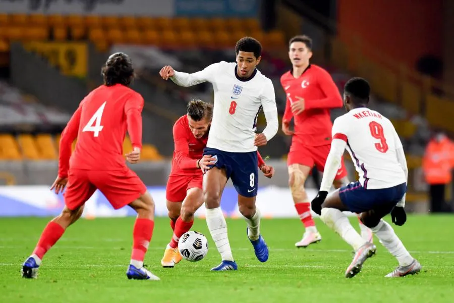 Bellingham convoqué pour la première fois en Angleterre