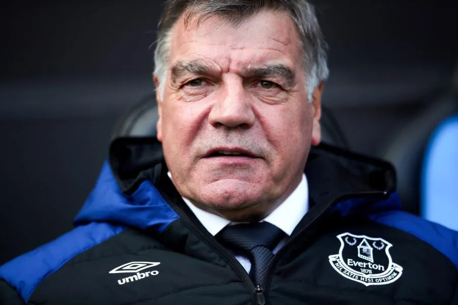 Sam Allardyce se pose sur le banc de West Bromwich