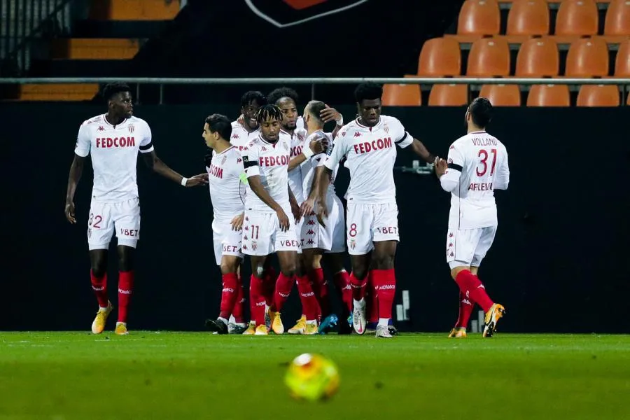 Monaco écaille Lorient