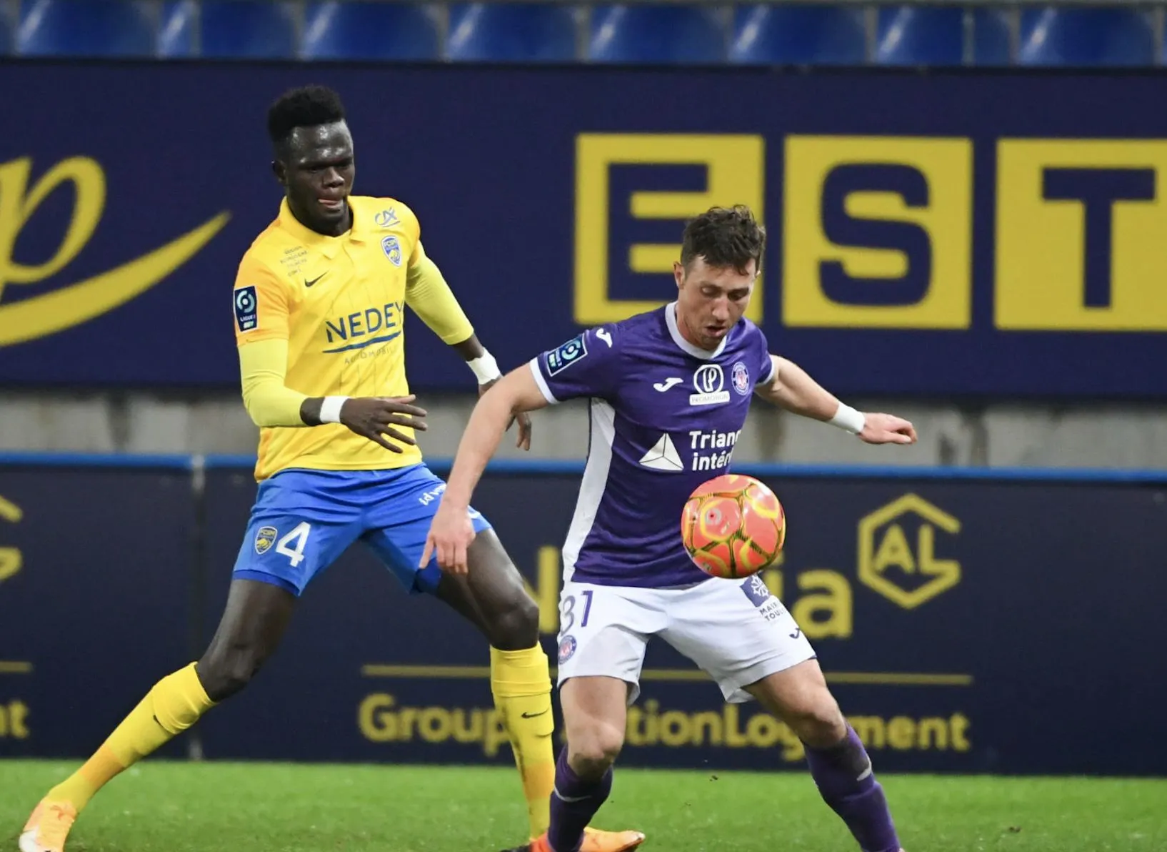 Toulouse s&rsquo;impose à Sochaux et poursuit sa belle dynamique