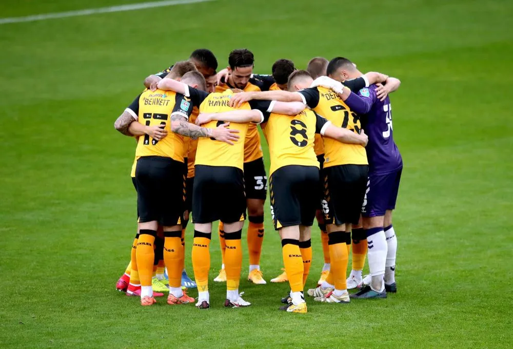 Le gardien de Newport County marque sur six mètres