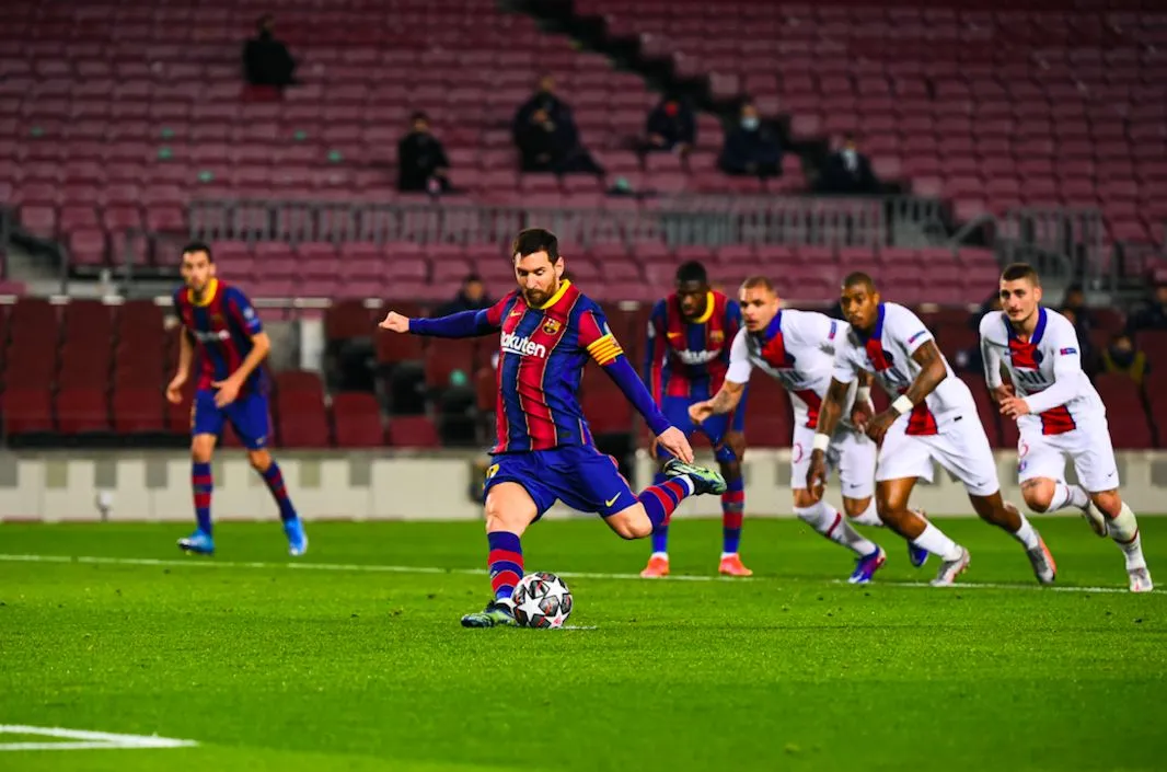 Barcelone-PSG : Messi ouvre le score sur penalty