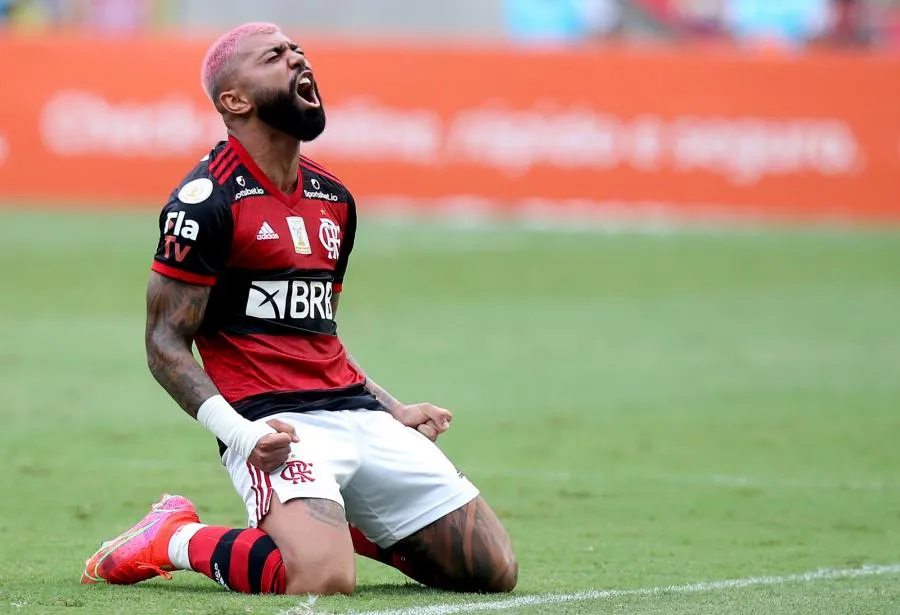 Flamengo renverse l&rsquo;Internacional et prend une option sur le titre