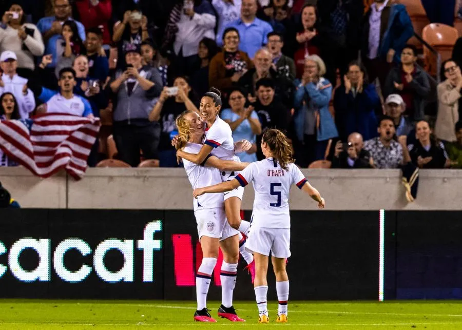 Les États-Unis remportent la SheBelieves Cup