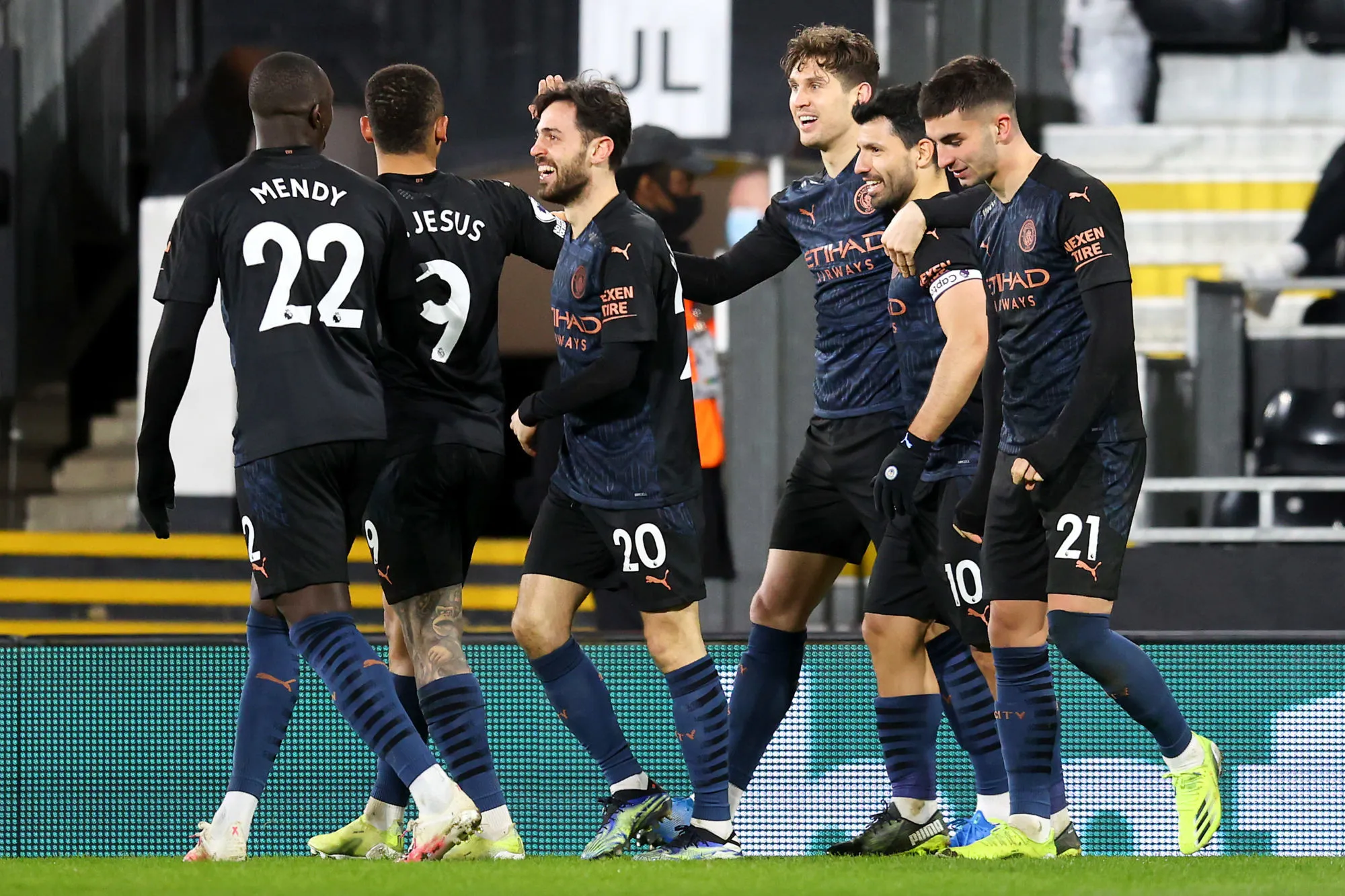 Manchester City déroule à Fulham et conforte sa place de leader