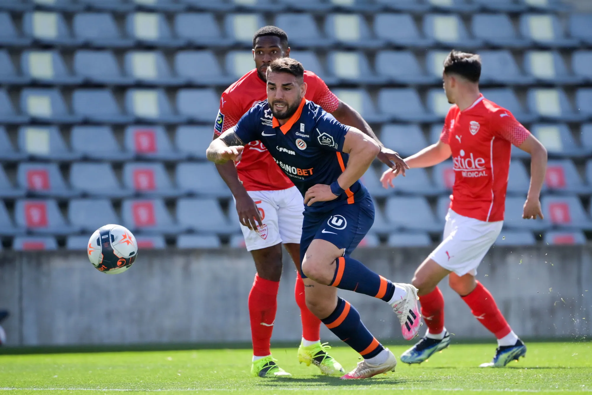 Nîmes résiste à Montpellier