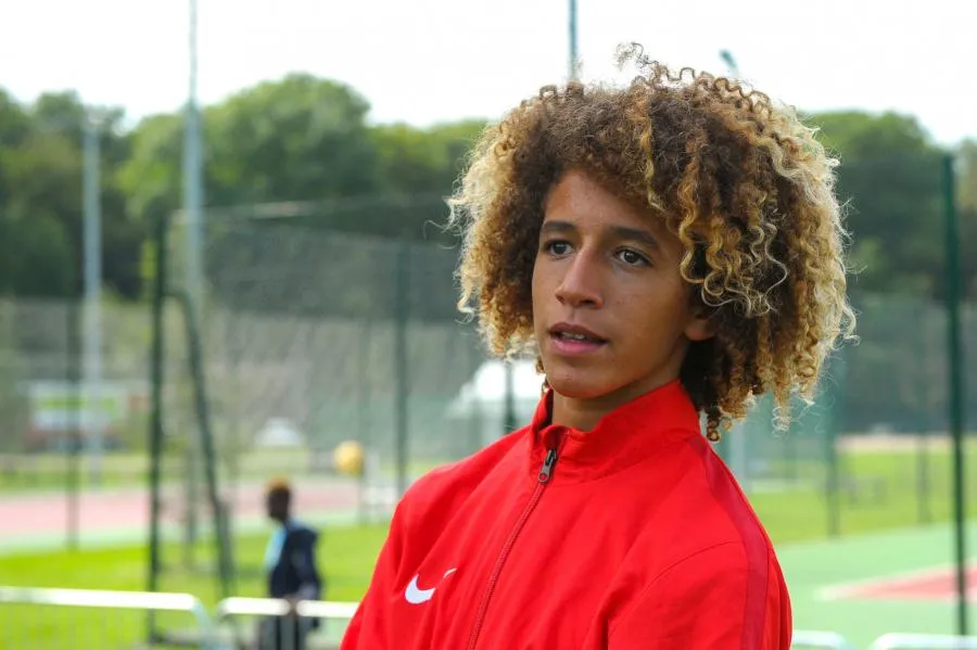 Le Français Hannibal Mejbri prolonge avec Manchester United