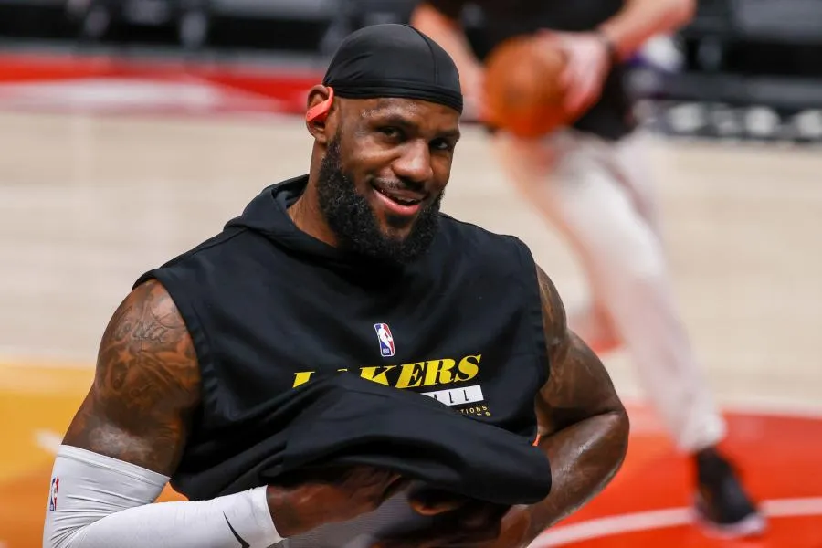 LeBron James devient associé au sein du groupe propriétaire de Liverpool