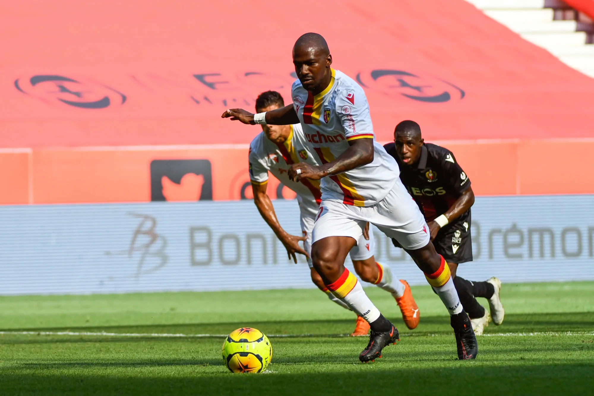 Pronostic Angers Lens : Analyse, cotes et prono du match de Ligue 1