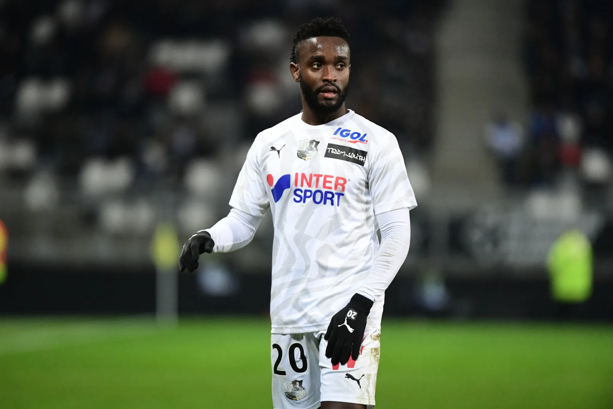 Stiven Mendoza quitte Amiens pour le Brésil