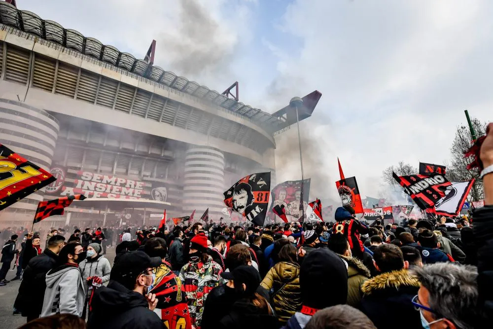 Des supporters de l&rsquo;Inter et de l&rsquo;AC Milan sanctionnés pour non-respect du protocole Covid