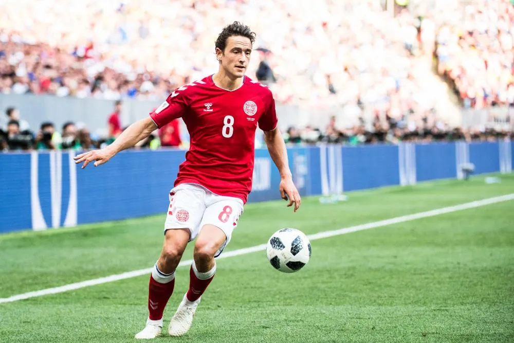 Le but en coup du scorpion de Thomas Delaney à l’entraînement du Danemark