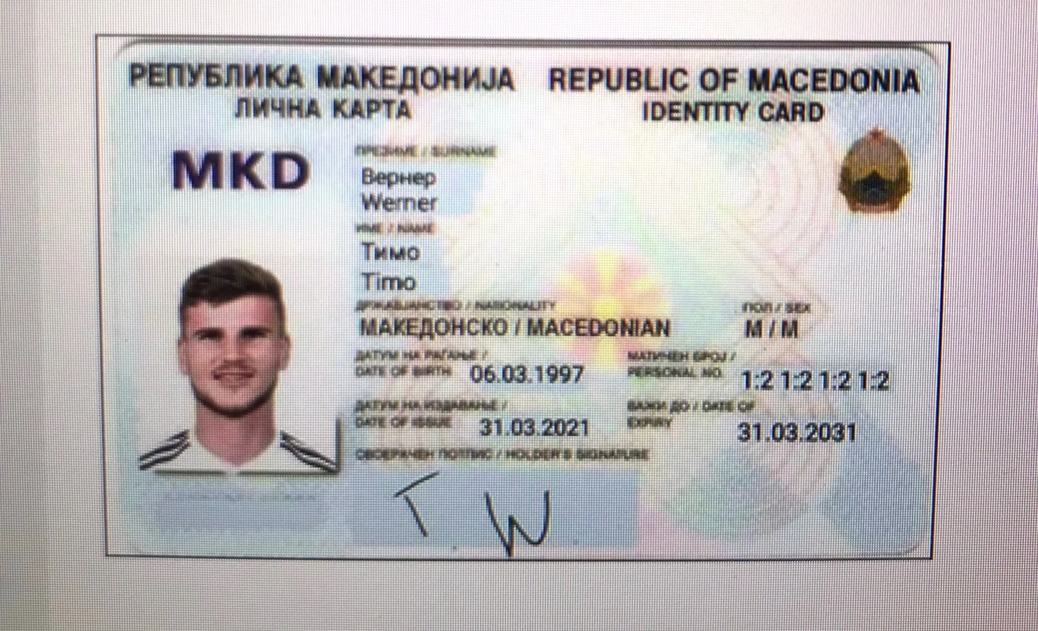 Timo Werner a reçu une fausse carte d&rsquo;identité macédonienne en signe de gratitude