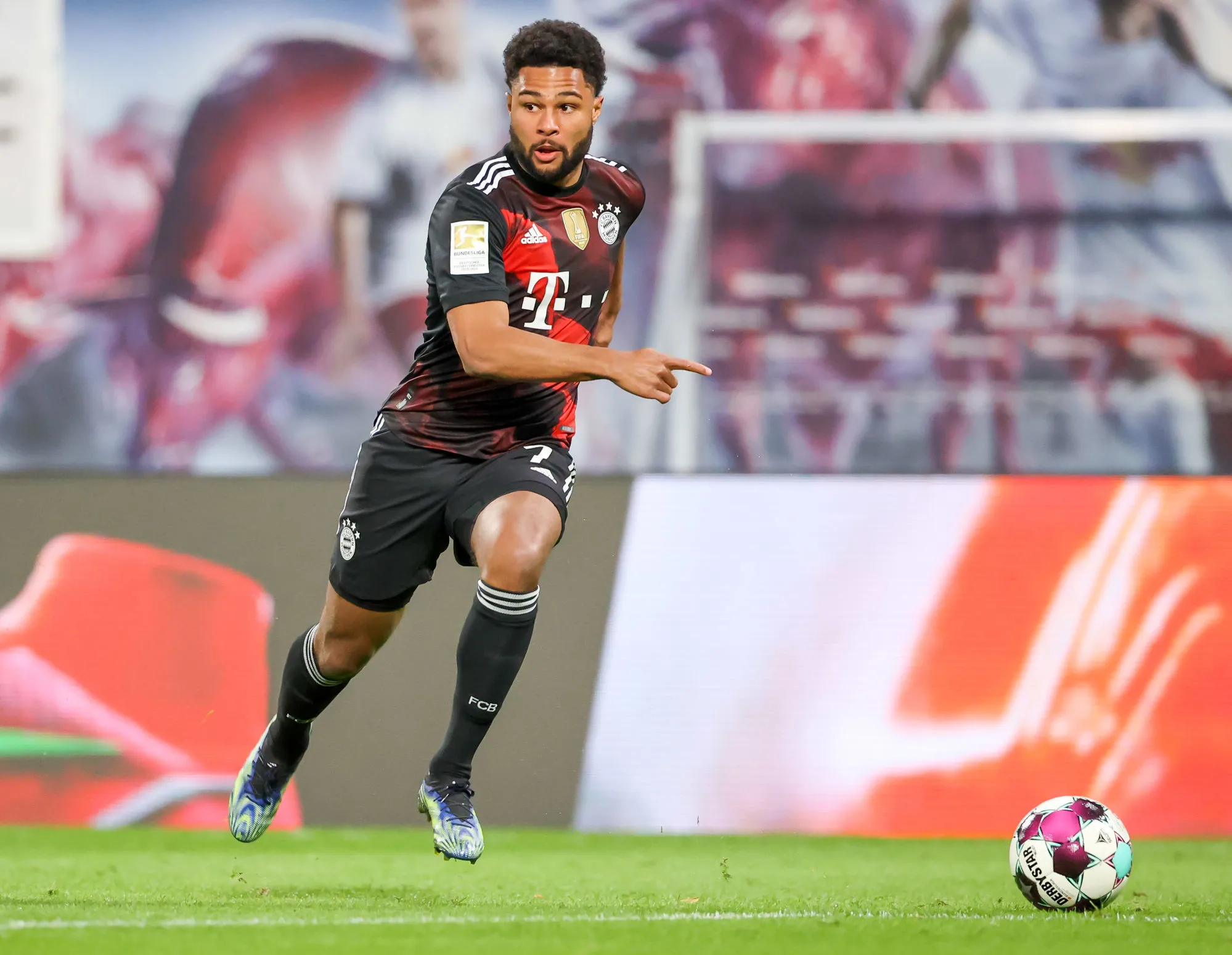 Gnabry devrait manquer le match aller contre Paris