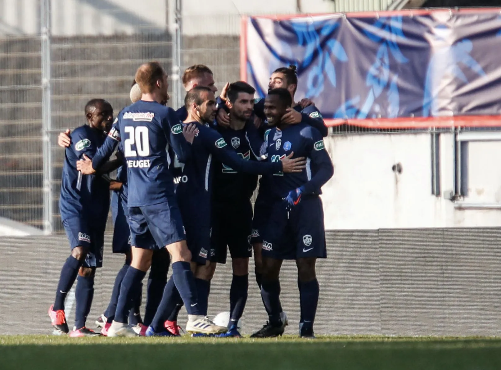 Rumilly-Vallières mange le TFC et se qualifie pour les demi-finales