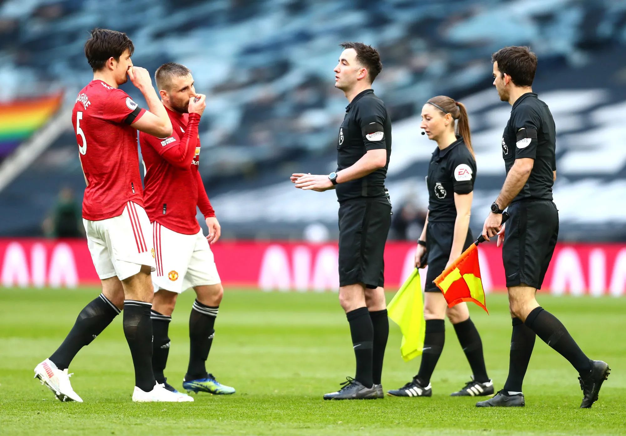 United-Tottenham censuré en Iran à cause de la présence d&rsquo;une femme