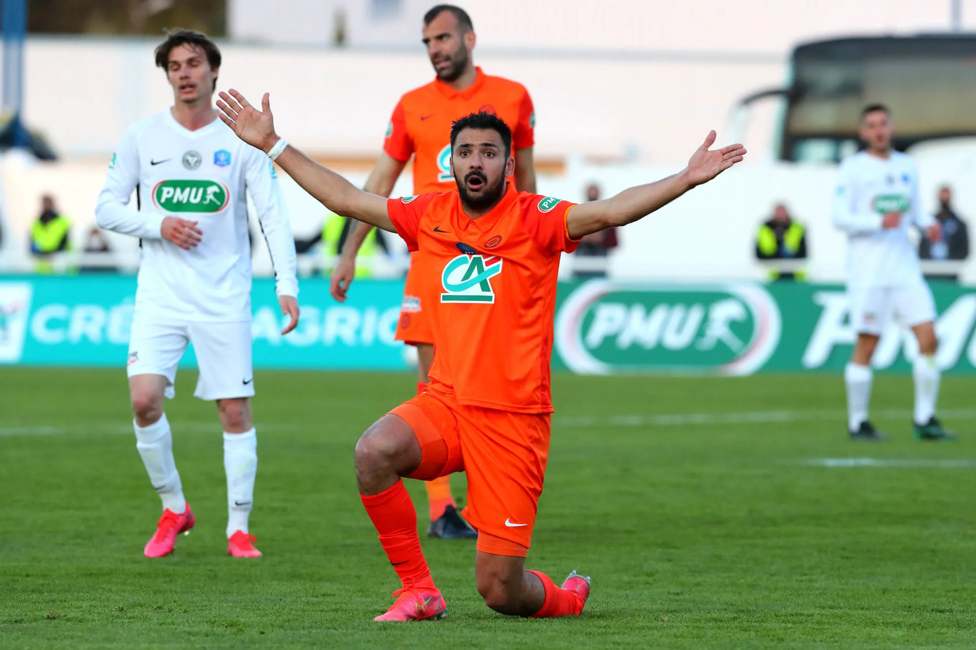 Didier, si tu nous écoutes, prends Gaëtan Laborde