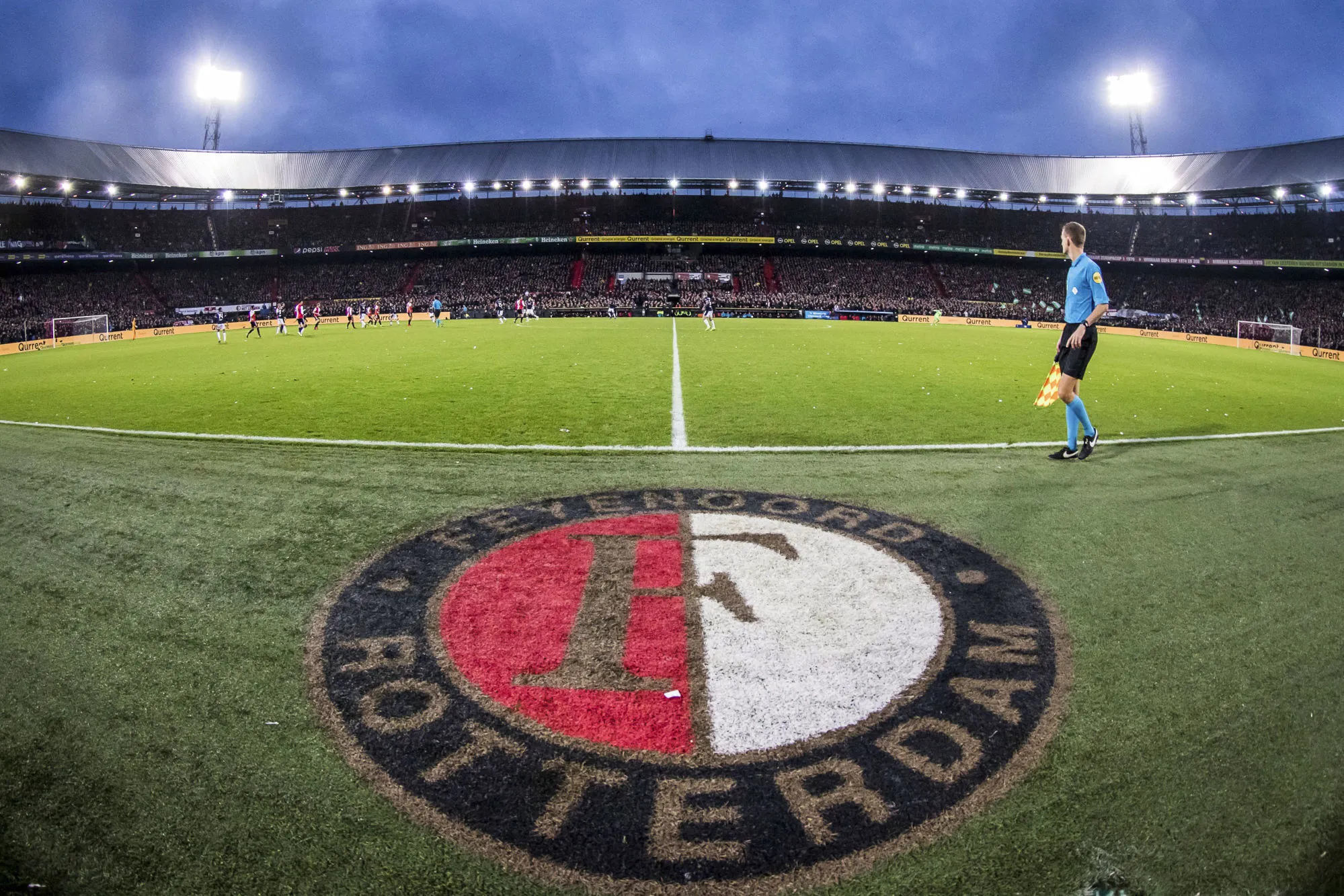 Un espoir du Feyenoord stoppe sa carrière pour devenir médecin