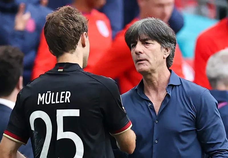 Joachim Löw : «<span style="font-size:50%">&nbsp;</span>Tout le monde est extrêmement déçu<span style="font-size:50%">&nbsp;</span>»