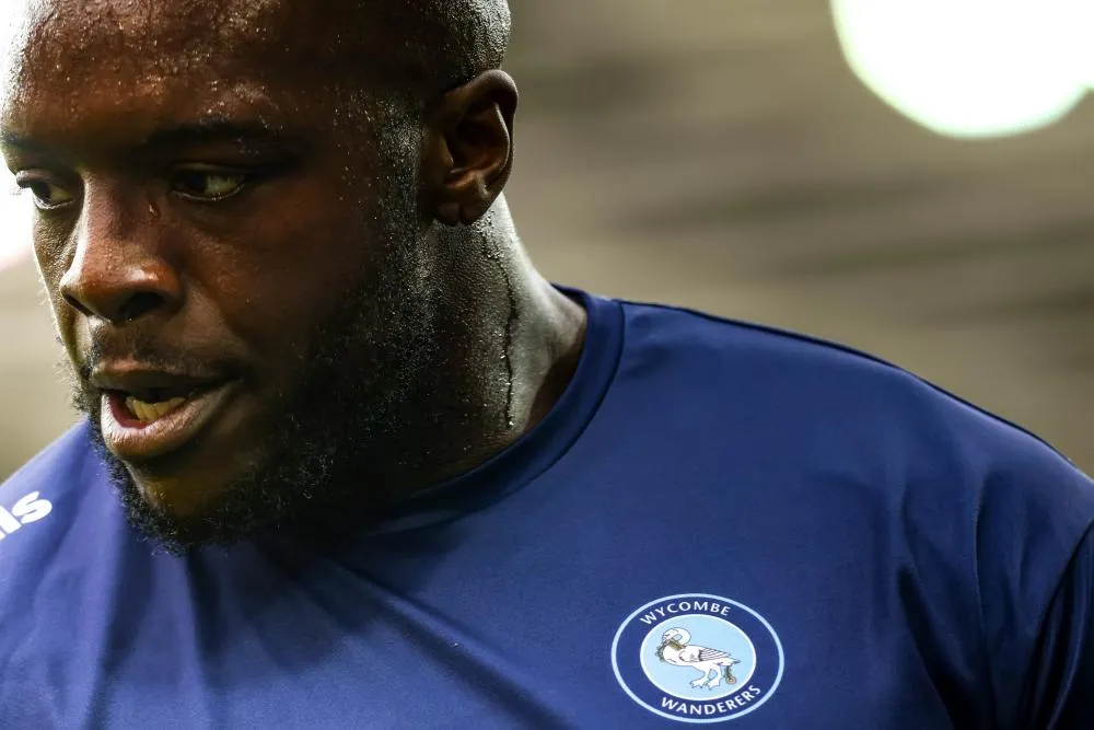 Dernière saison pour Adebayo Akinfenwa