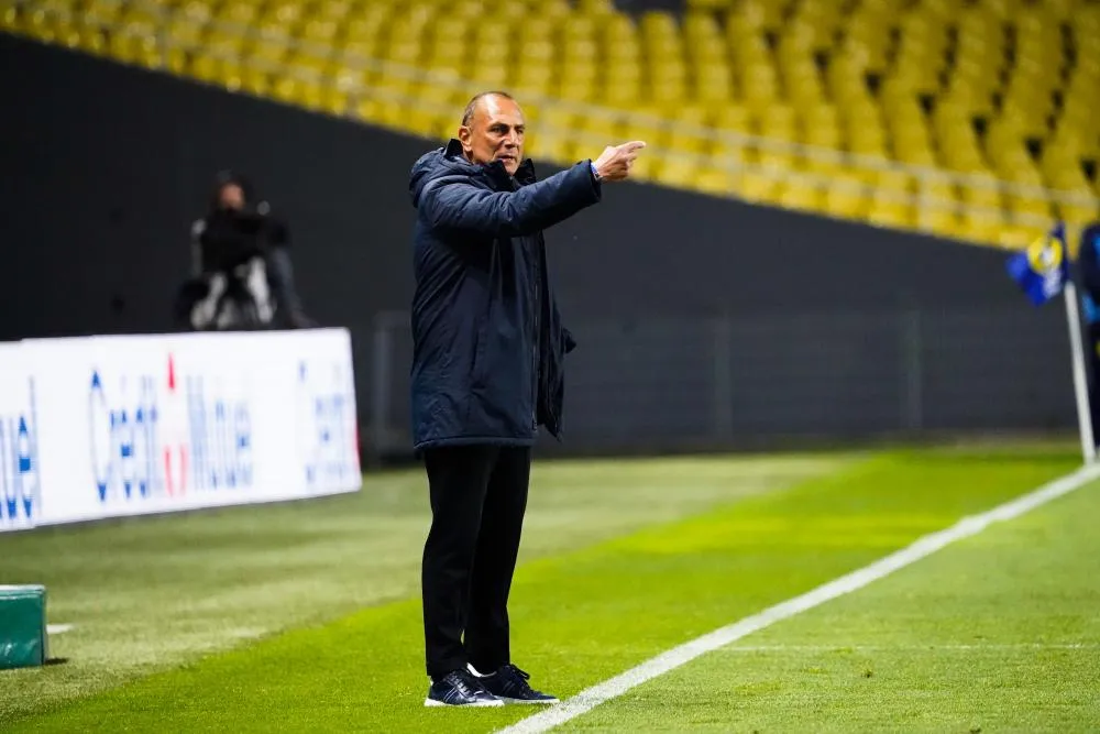 Michel der Zakarian rejoint officiellement le Stade brestois