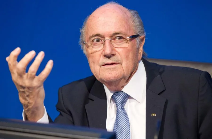 Un tribunal suisse rejette un recours de la FIFA contre Sepp Blatter