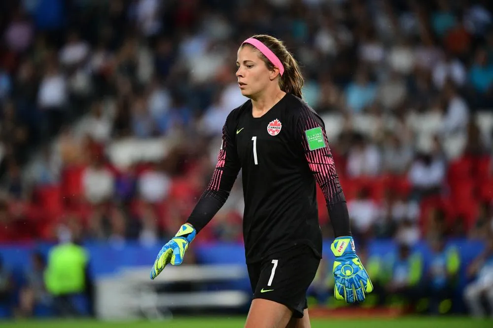 Stéphanie Labbé déboule au Paris Saint-Germain