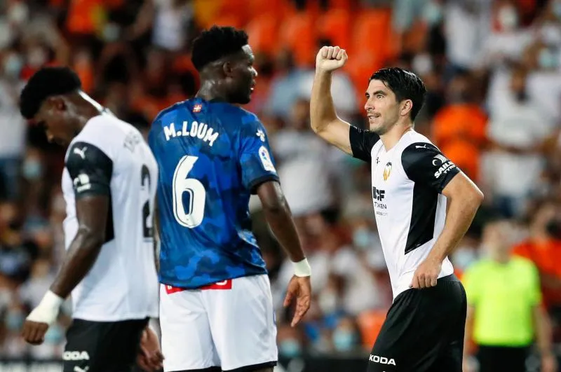 Carlos Soler (Valencia CF) régale avec un but en aile de pigeon face au Deportivo Alavés