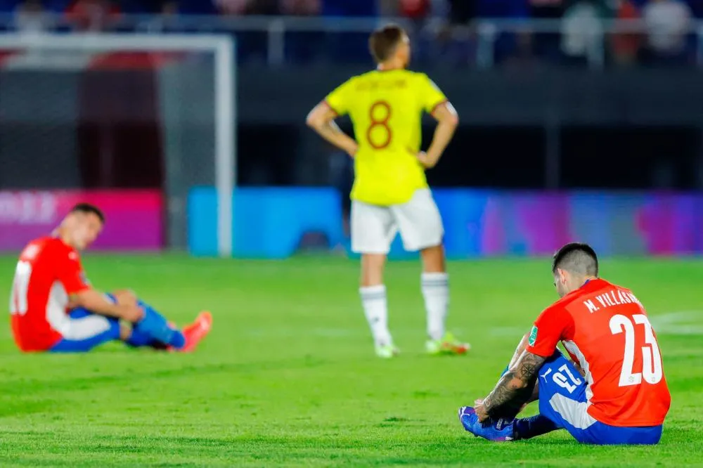 Colombie-Paraguay : une prise de catch en plein match