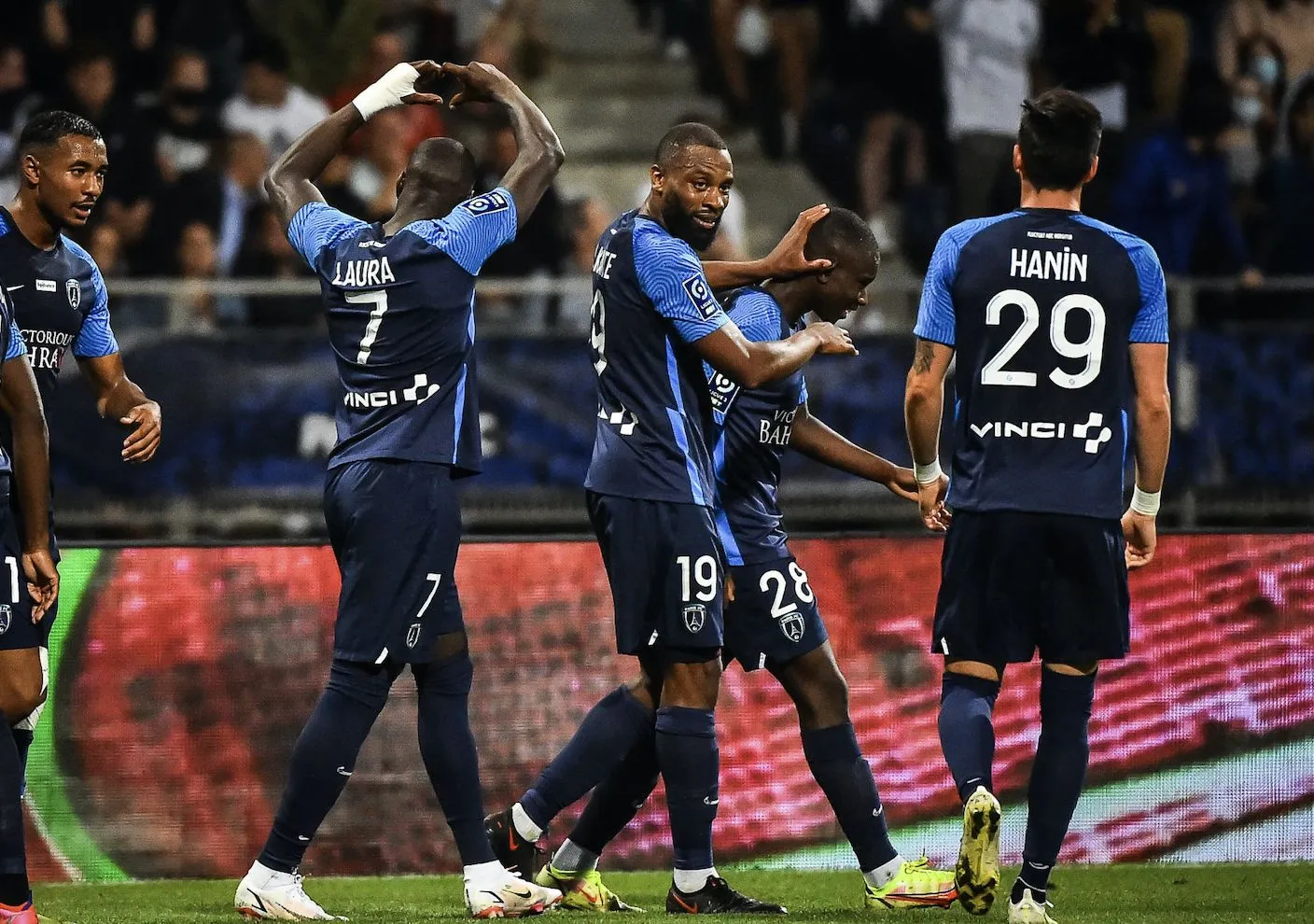 Le Paris FC et l&rsquo;AJ Auxerre se quittent bons amis