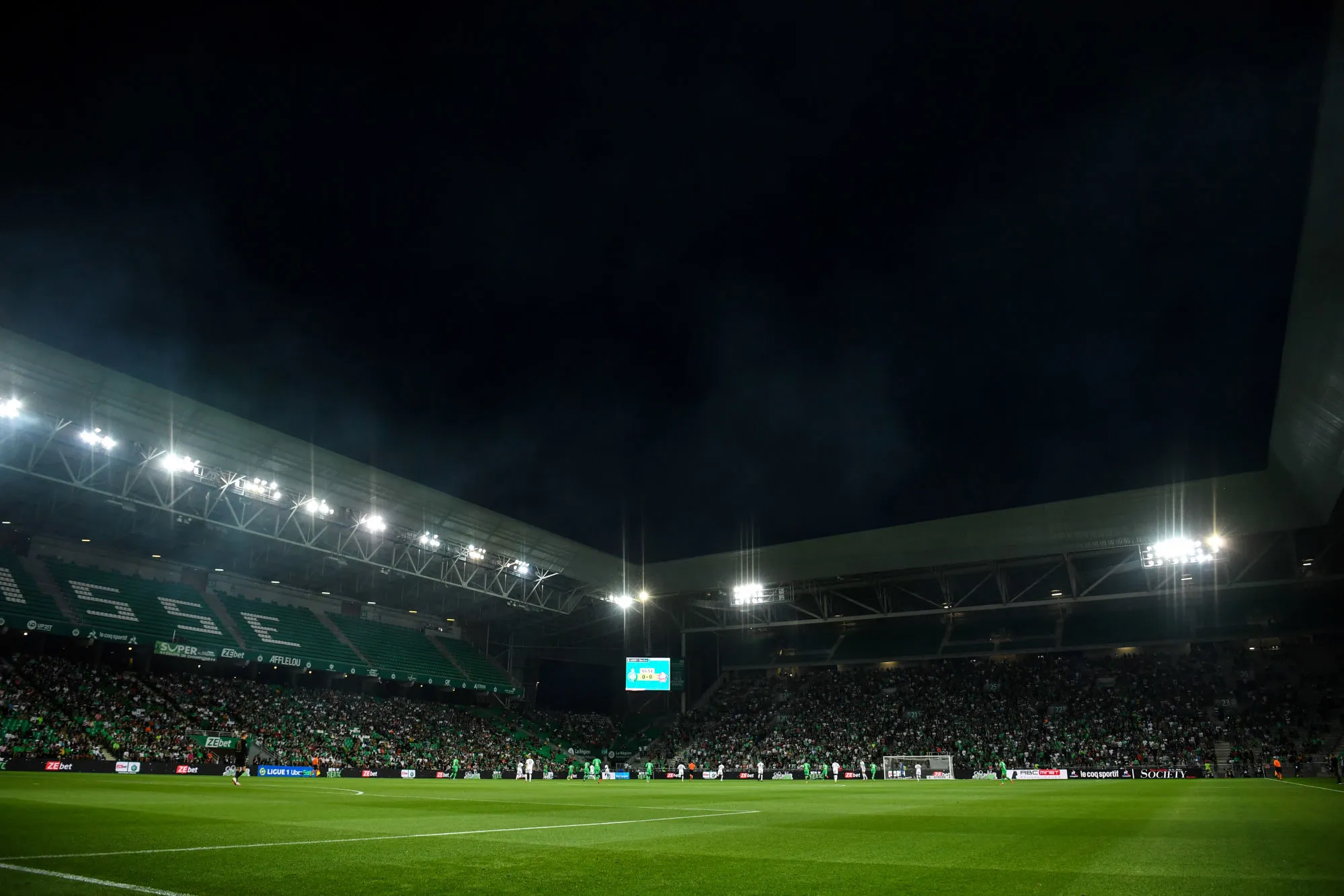 Les supporters lyonnais interdits de déplacement pour le derby