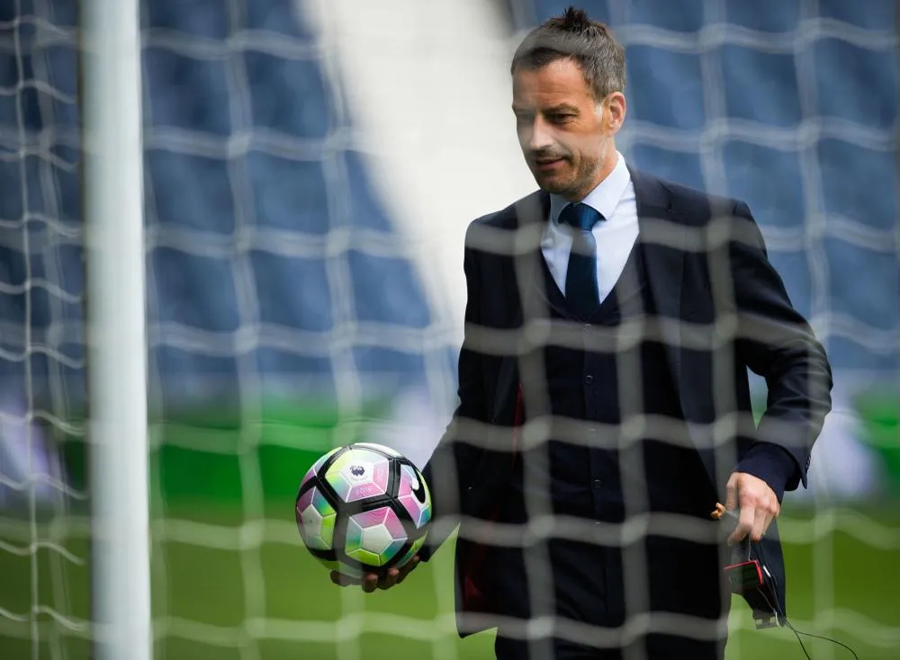 Mark Clattenburg : «<span style="font-size:50%">&nbsp;</span>Les femmes doivent choisir entre arbitrer et être enceinte<span style="font-size:50%">&nbsp;</span>»