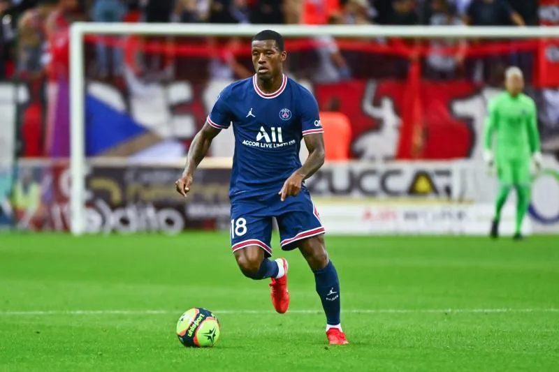 Georginio Wijnaldum (PSG) : «<span style="font-size:50%">&nbsp;</span>Je veux être dans une équipe qui gagne tout ce qu’elle peut gagner, un peu comme le Barça de Guardiola<span style="font-size:50%">&nbsp;</span>»