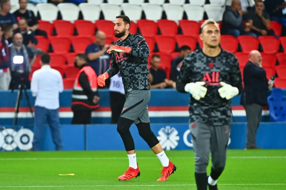 Gianluigi Donnarumma sur la concurrence avec Keylor Navas : «<span style="font-size:50%">&nbsp;</span>La situation finira par se résoudre<span style="font-size:50%">&nbsp;</span>»