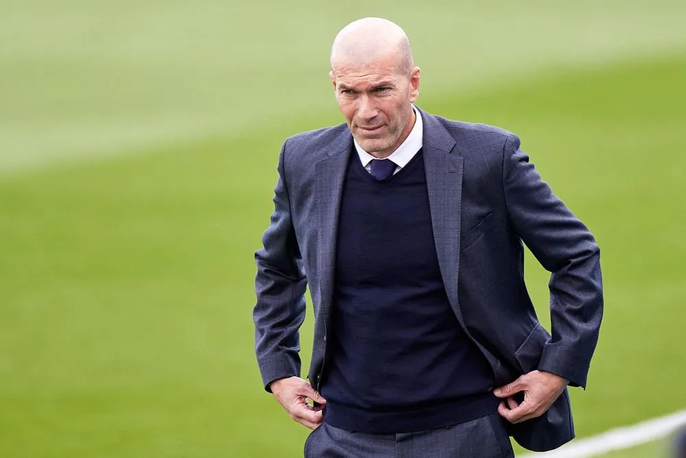 Manchester United ferait les yeux doux à Zinédine Zidane