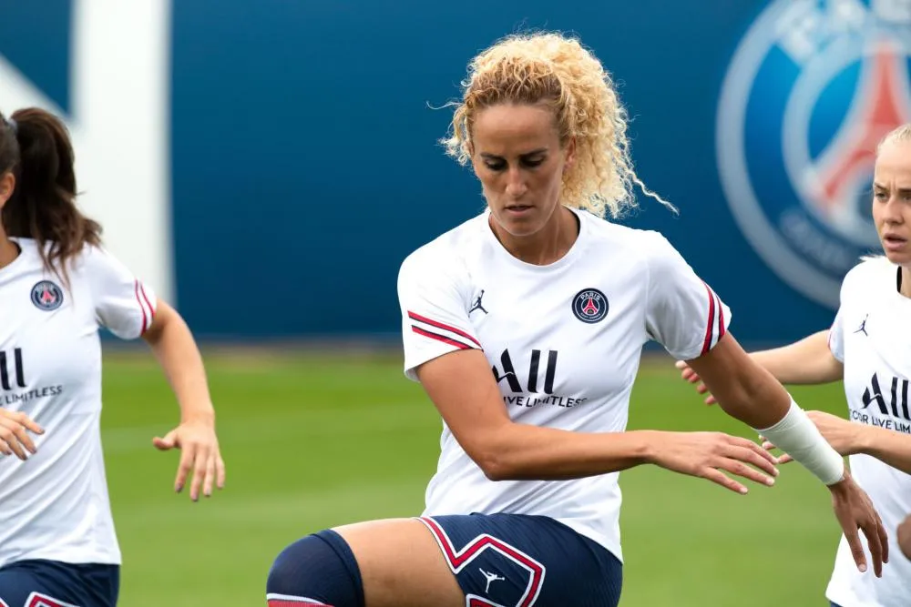 Aminata Diallo et Kheira Hamraoui (PSG) de retour à l’entraînement collectif