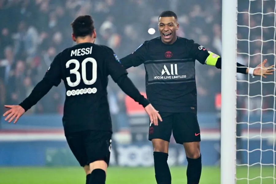 Messi : «<span style="font-size:50%">&nbsp;</span>Je suis heureux que Mbappé soit resté à Paris cette année<span style="font-size:50%">&nbsp;</span>»