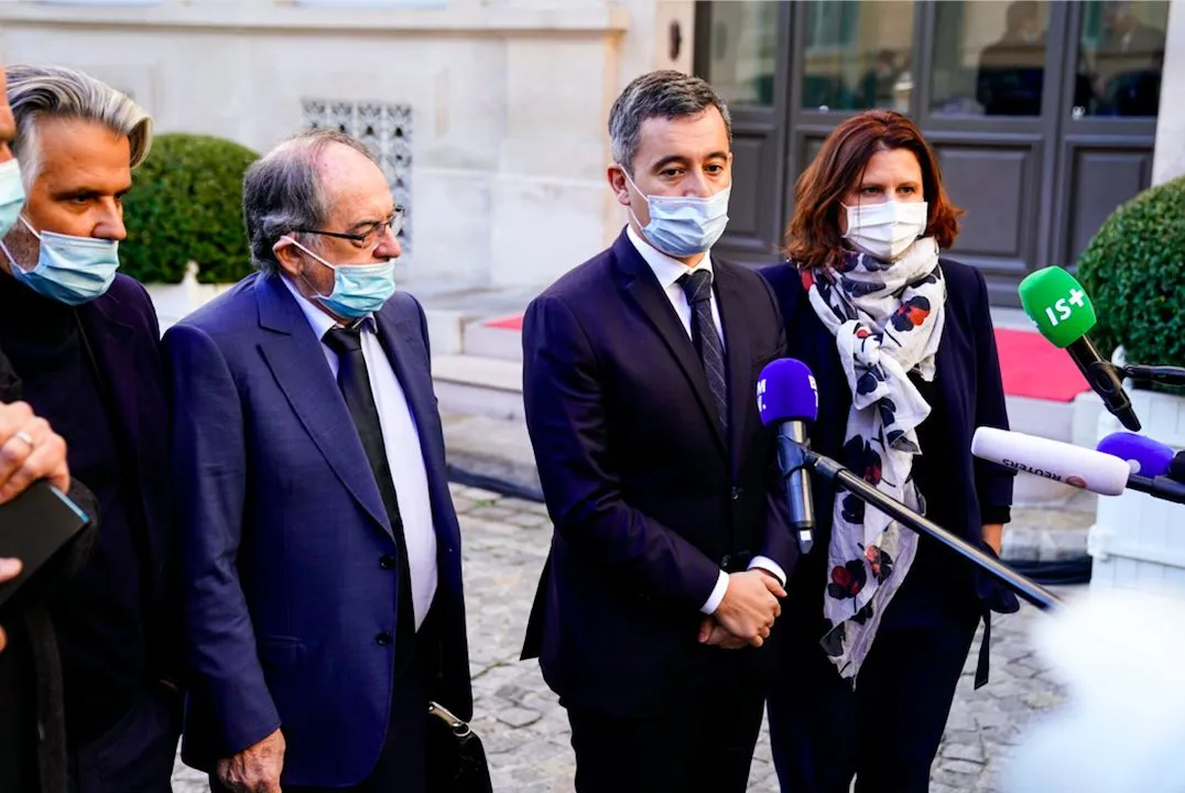 LFP, FFF, Darmanin : le jeu de la bouteille