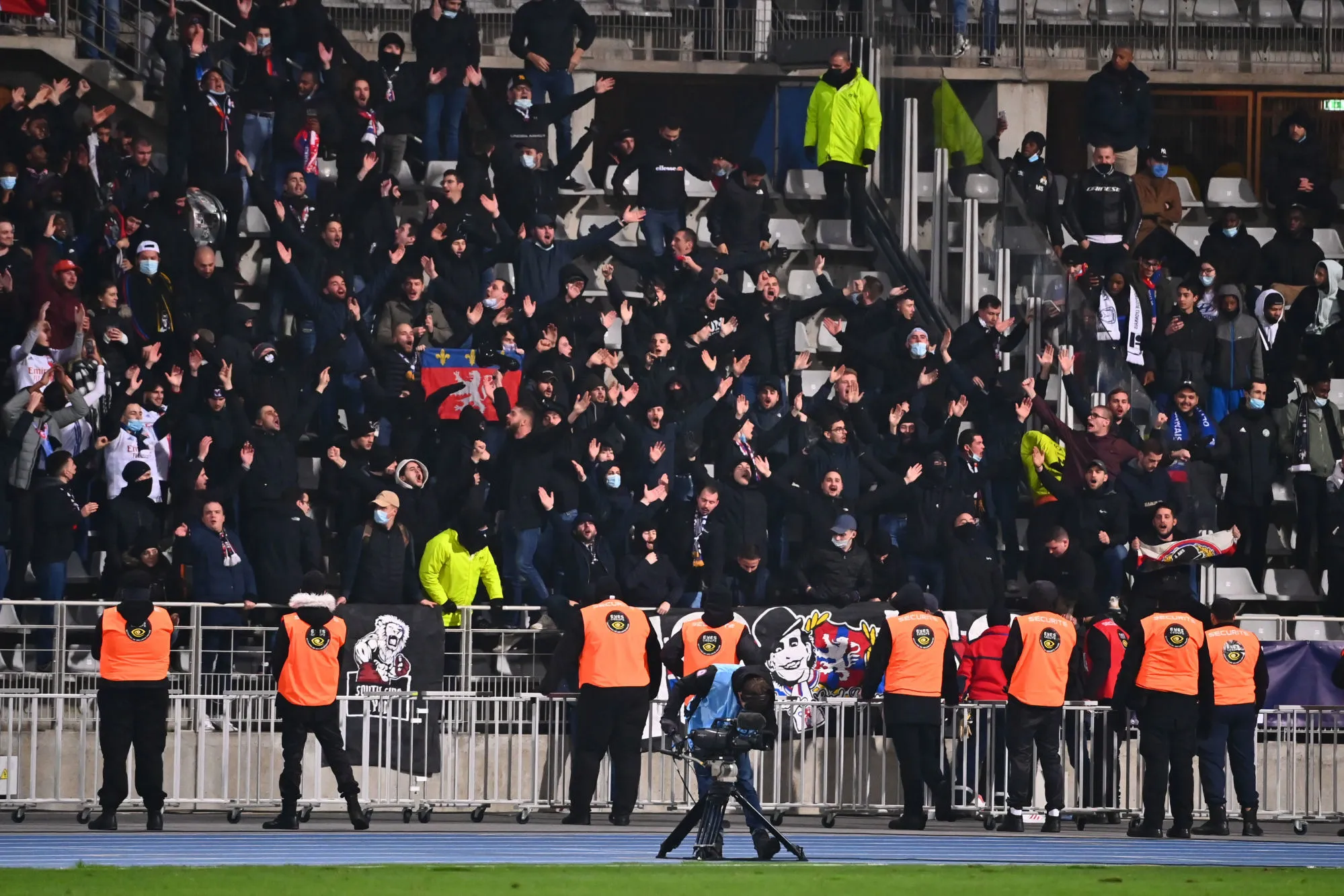 Gardes à vue levées pour les trois ultras interpellés après Paris FC-Lyon