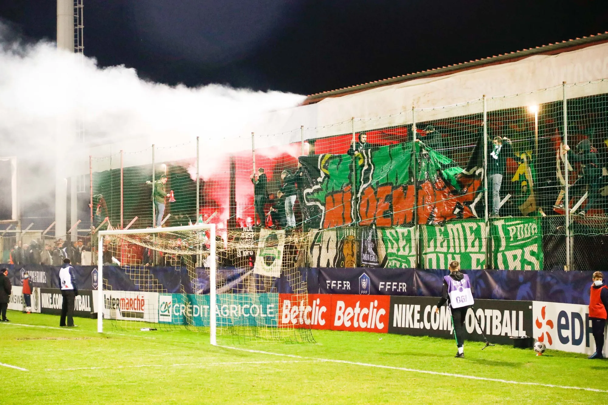 Les supporters de Saint-Étienne privés de déplacements jusqu’à la fin de la saison